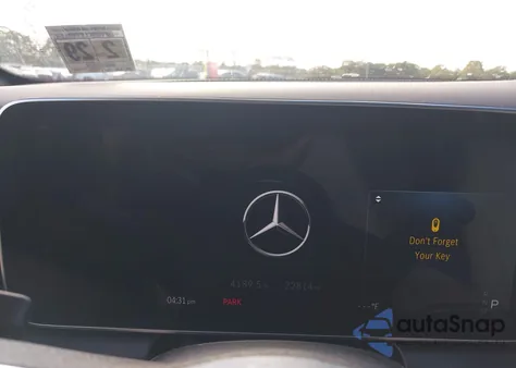 2024 Mercedes-Benz Glc 300 4Matic Suv from USA, damaged, VIN W1NKM4HB2RF081774